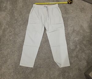 lululemon athletica Men's Light Gray Cargo Pants